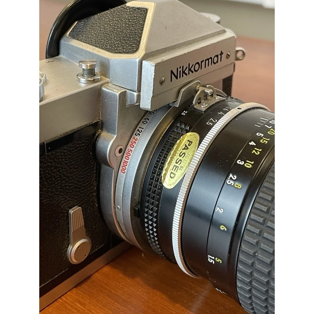 Nikkormat‎ FTN Camera + Nikon 105 mm 1:2.5 Lens